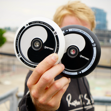 Load image into Gallery viewer, Rapture Yin-Yang 110mm Wheels (Set) - WHITE & BLACK