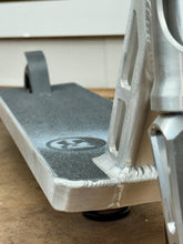 Load image into Gallery viewer, 5 WIDE Custom Complete